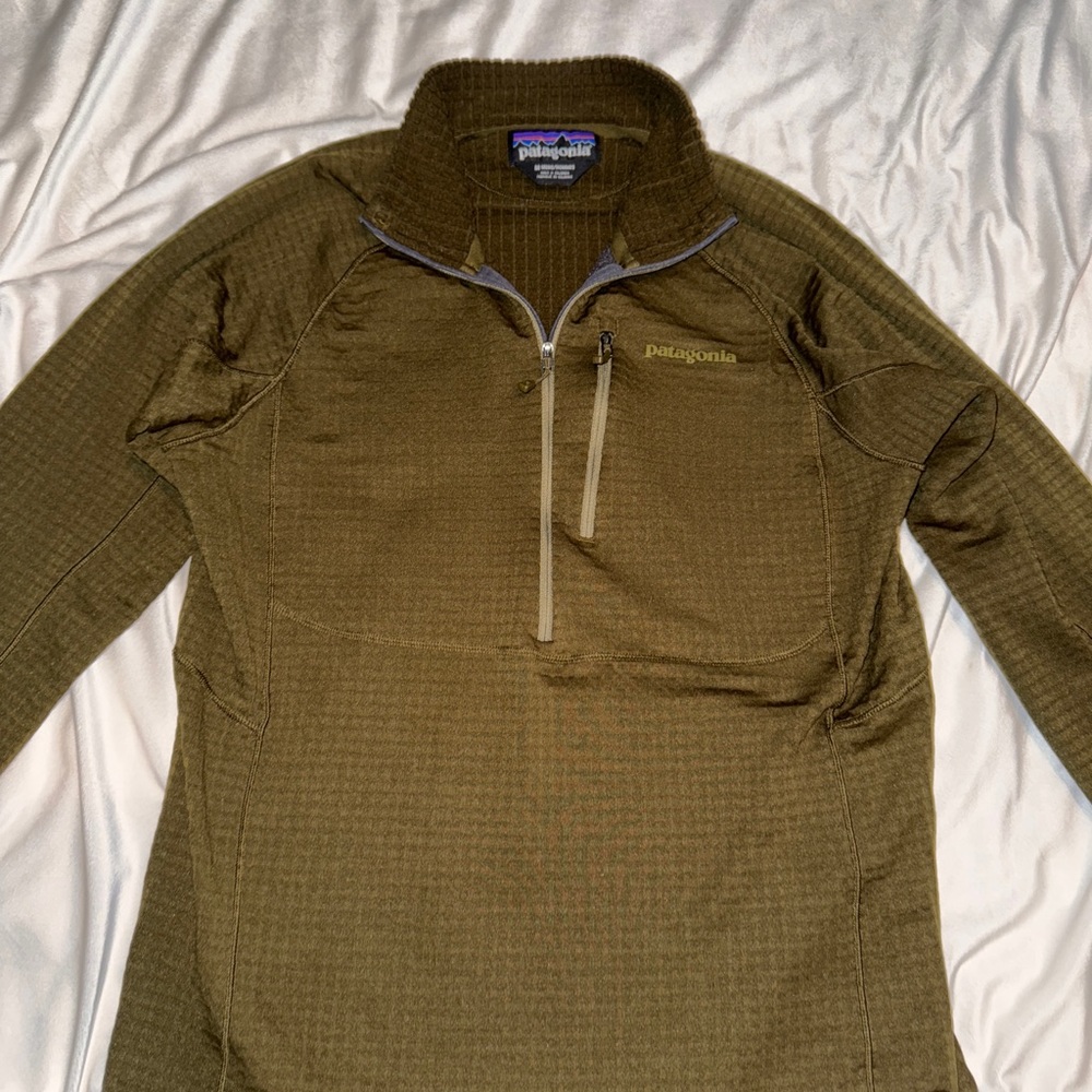 Patagonia Olive Men’s R1 Fleece Quarter-Zip Pullover - medium